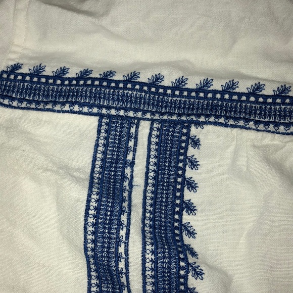 Shirt - Picture 2 of 4